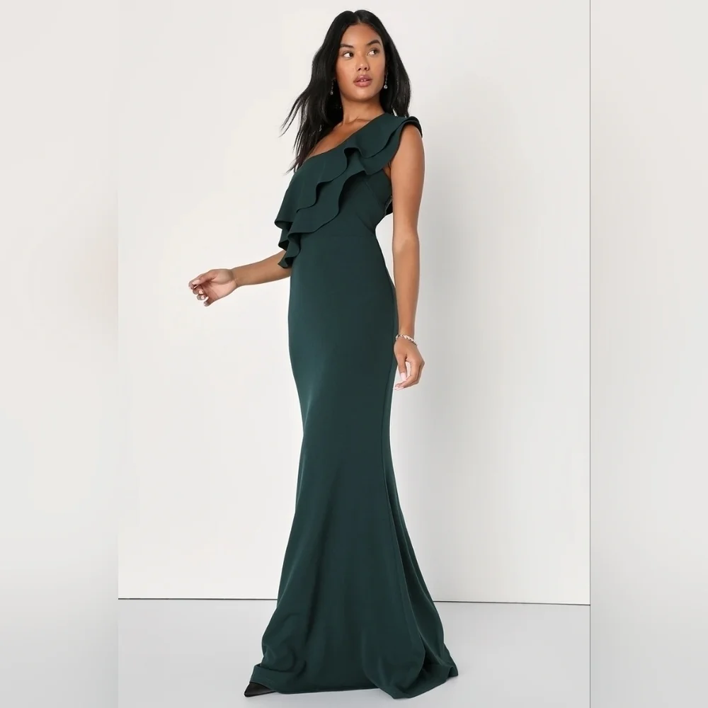 Lulus Grand Beauty Emerald Ruffled One-Shoulder Mermaid Maxi Dress M Wedding